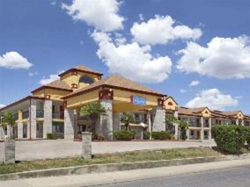 Quality Inn I-10 East Near Frost Bank Center San Antonio Eksteriør bilde