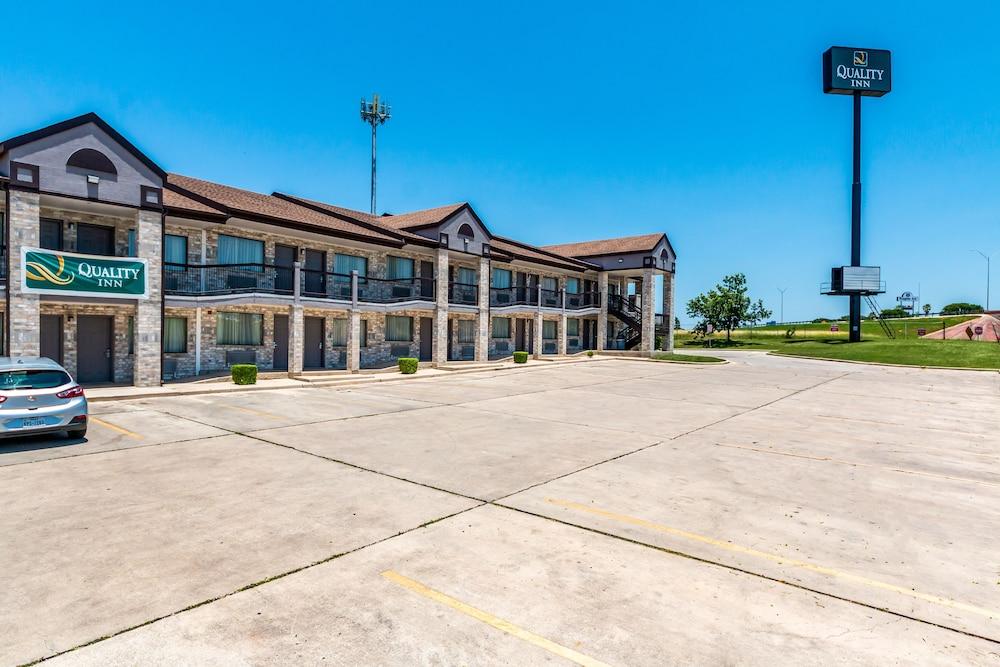 Quality Inn I-10 East Near Frost Bank Center San Antonio Eksteriør bilde