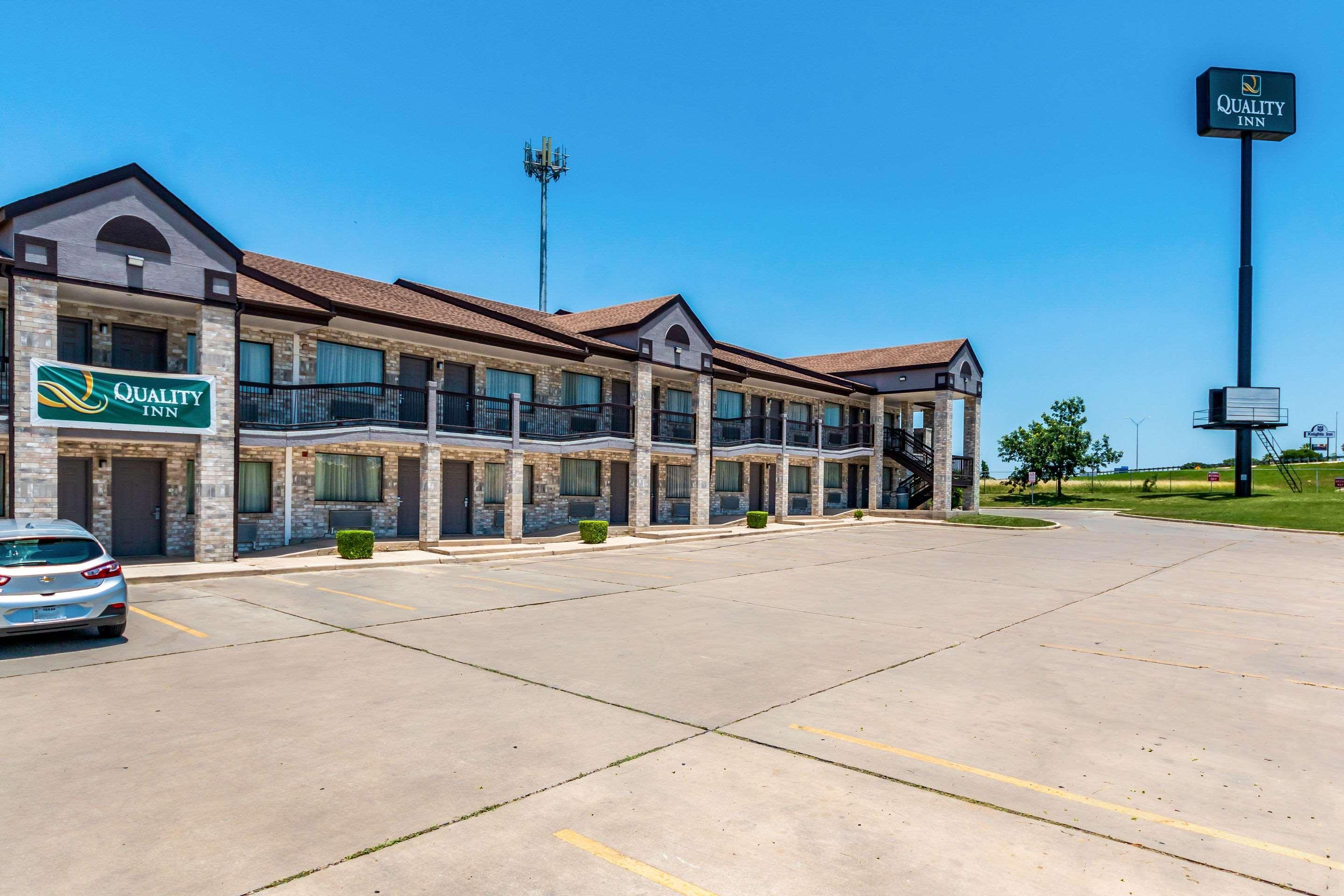 Quality Inn I-10 East Near Frost Bank Center San Antonio Eksteriør bilde